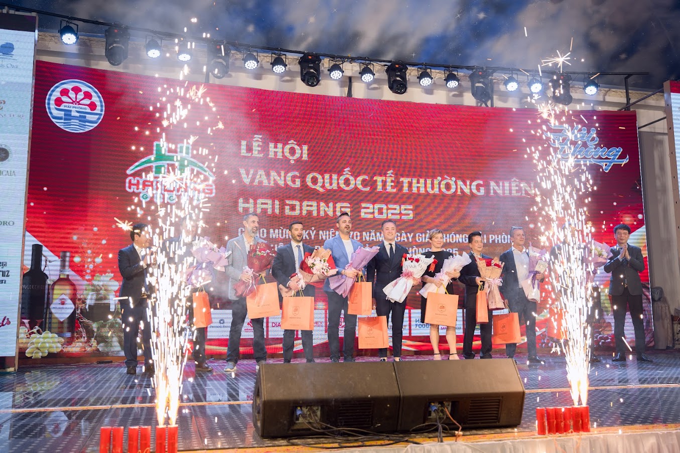 Lễ hội Rượu Vang 2025 - Hành trình kết nối hương vị và văn hóa