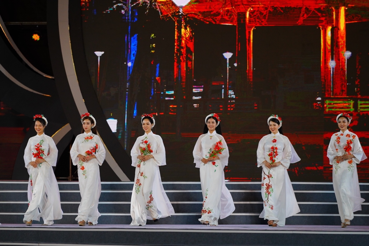 HPTA-Le hoi hoa phuong do Hai Phong 2022-HPTA