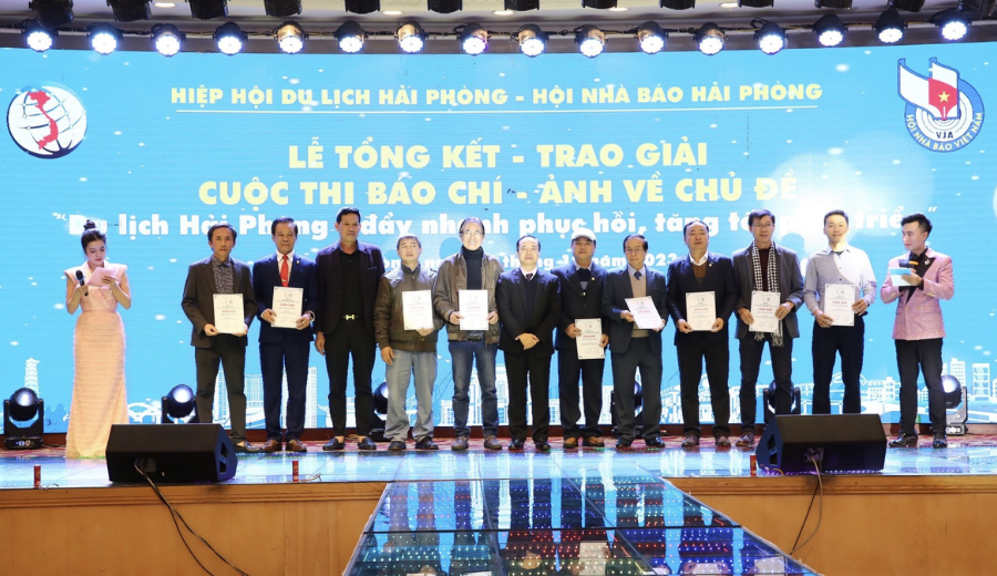 Hiệp hội Du lich Hải Phòng trao giải cuộc thi báo chí về chủ đề du lịch